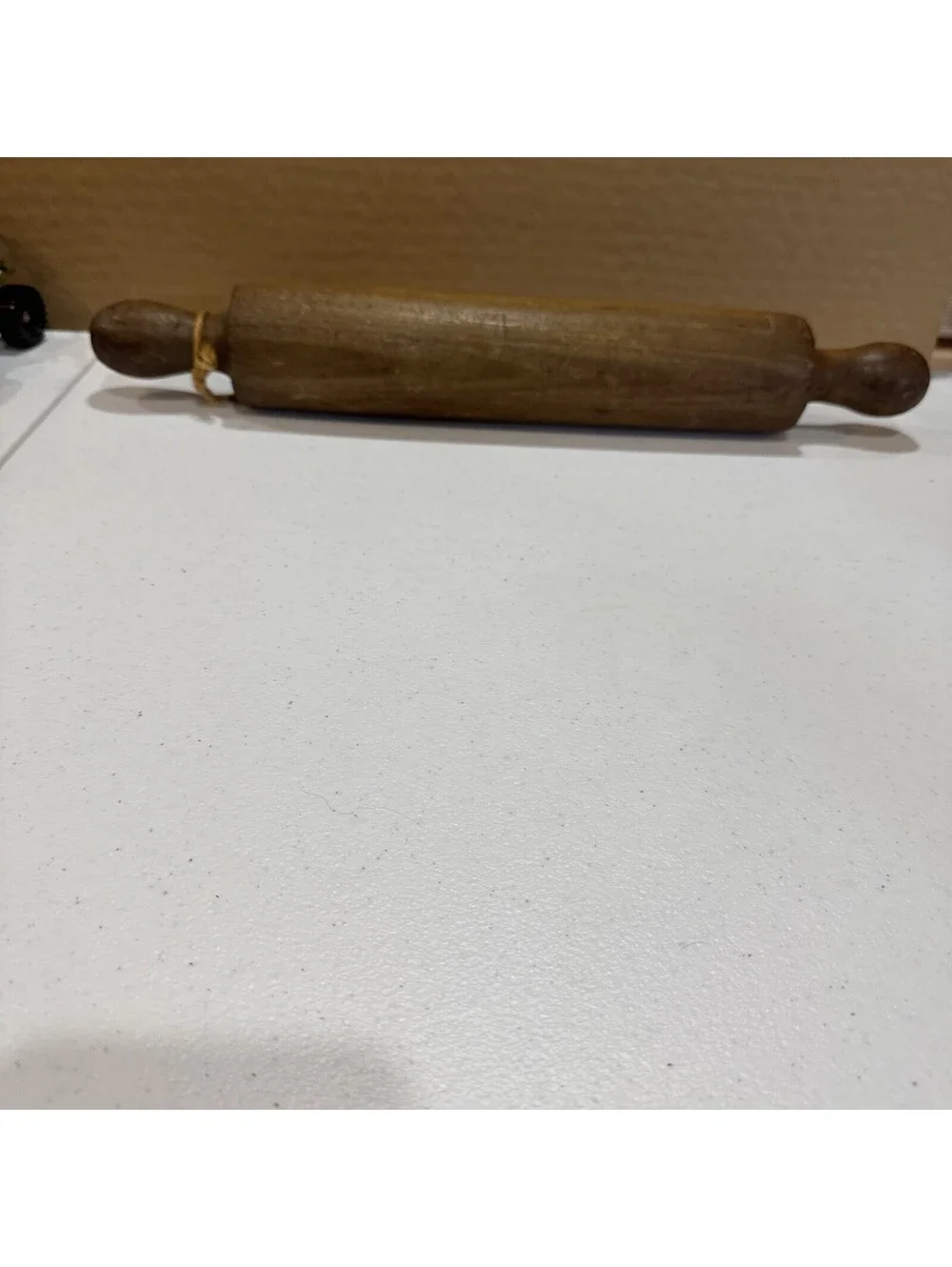 vintage, one-piece maple wood rolling pin,primitive farmhouse decor collectible